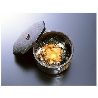 ⑦ウニ御飯　1,600円