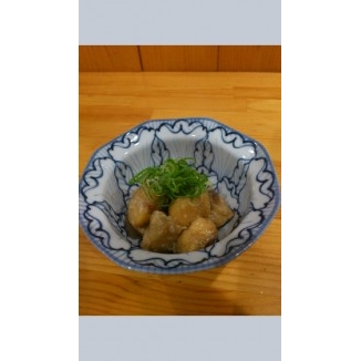 ①魚の南蛮漬 450円 通年 季節の旬の魚 季節の魚を数種類漬けて提供してます。