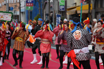 門田鉦太鼓踊り保存会〈火の鳥チーム〉／門田町内会